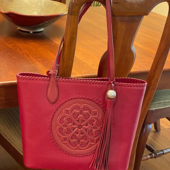 NWT BRIGHTON GABRIELLA MEDALLION TOTE - Picture 5 of 15